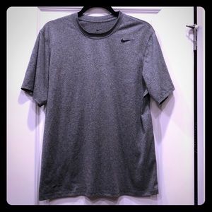 🍀☘️NIKE Dri Fit TShirt